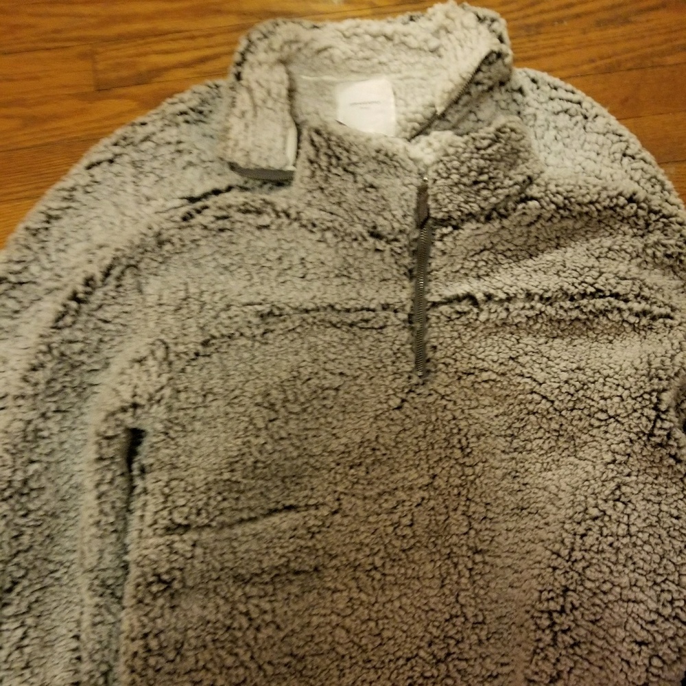 Thread and supply sherpa pullover 1/4 zip
